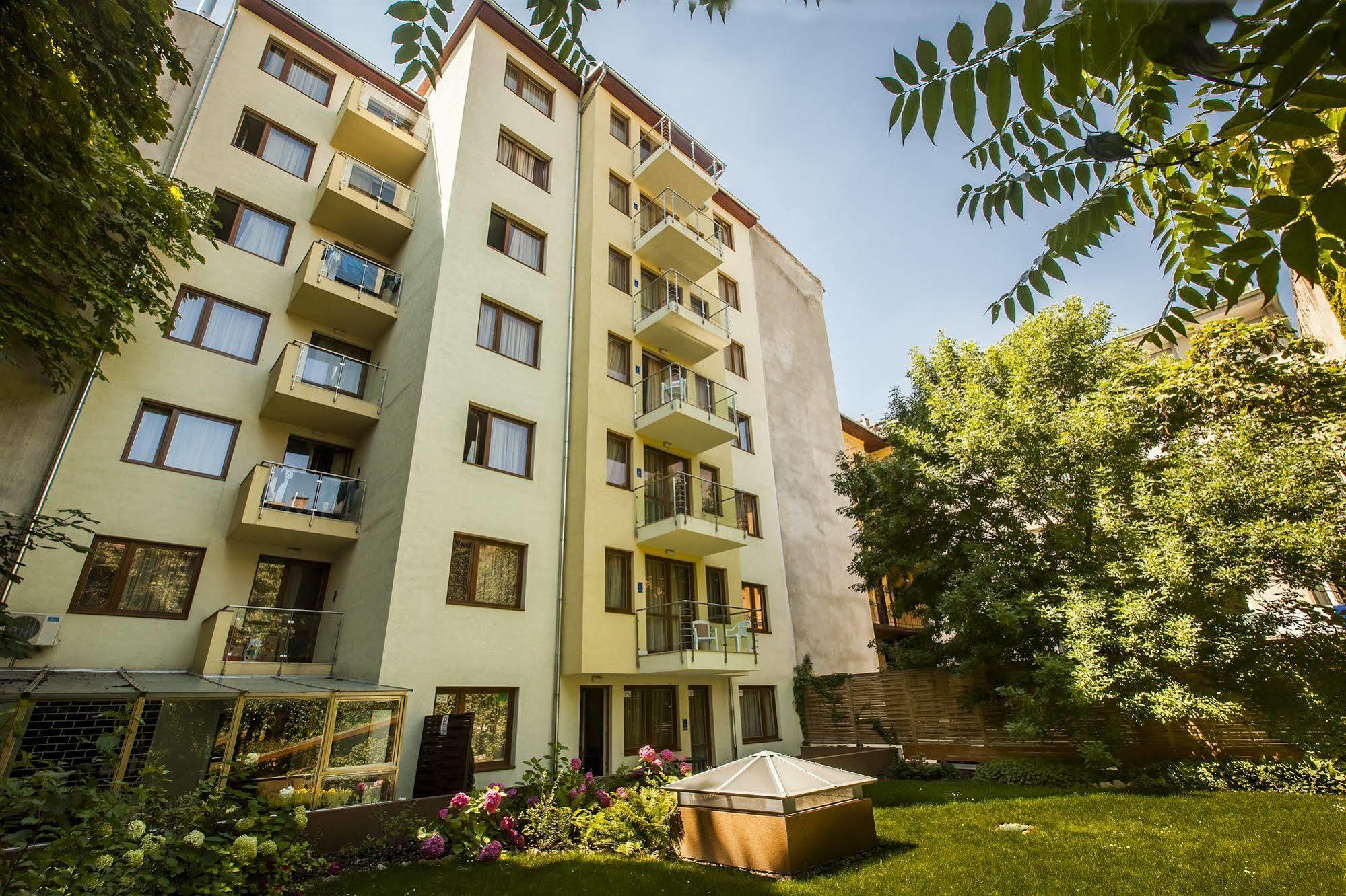 Prater Residence Apartment Budapeste Exterior foto